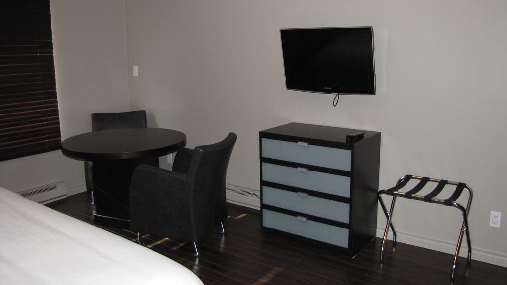 Hotel Saint-Germain Rimouski Oda fotoğraf