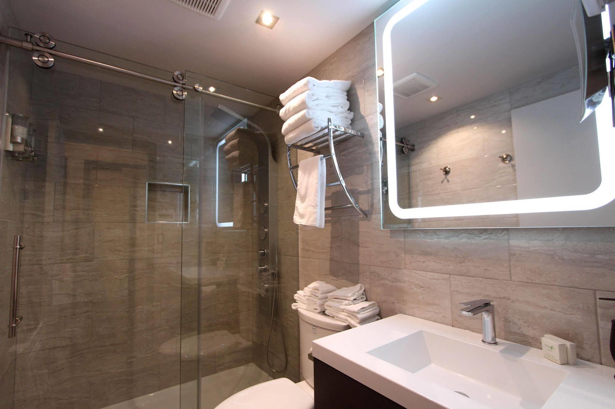 Hotel Saint-Germain Rimouski Dış mekan fotoğraf